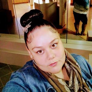 Meet your Posher, Christina